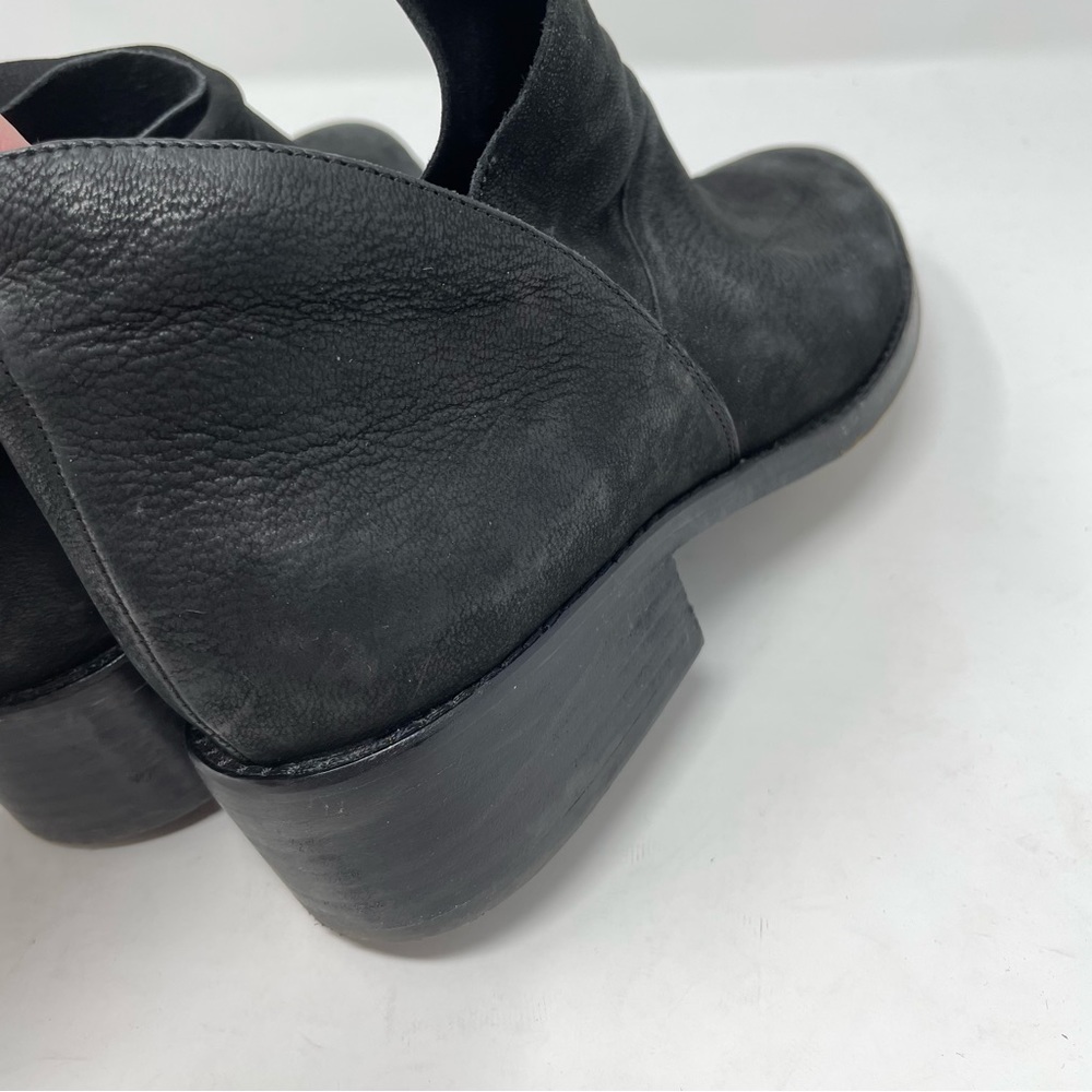 Eileen Fisher Leaf Black Nubuck Booties 10 - Picture 4 of 9